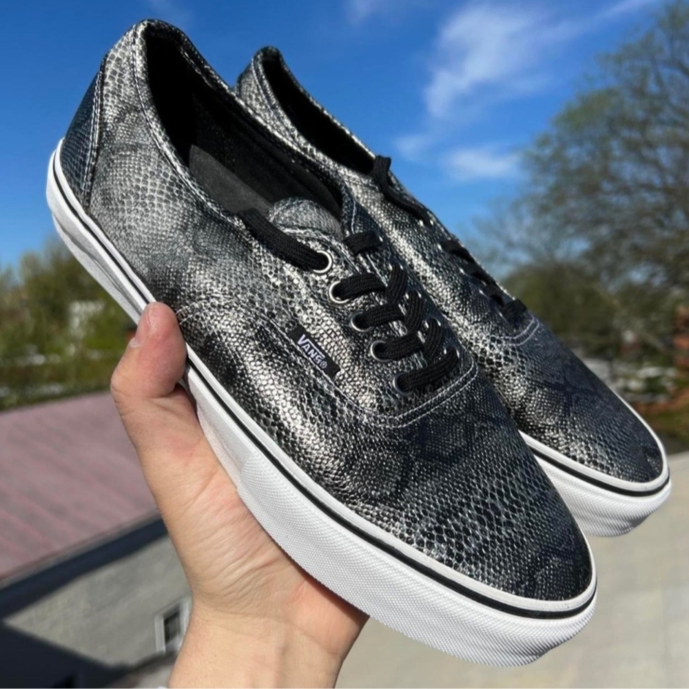 Vans x Syndicate x Jason Dill Authentic Pro Snakeskin Size 9